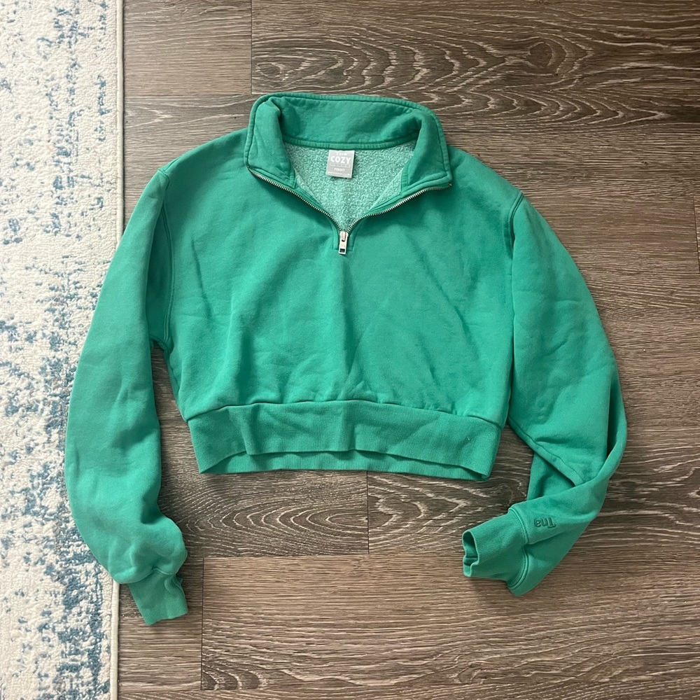 Aritzia TNA cozy half zip crop pullover